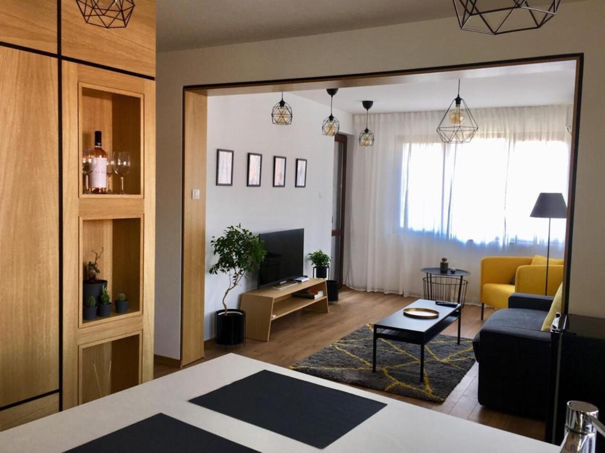 Golden View Of Plovdiv Apartment Екстериор снимка