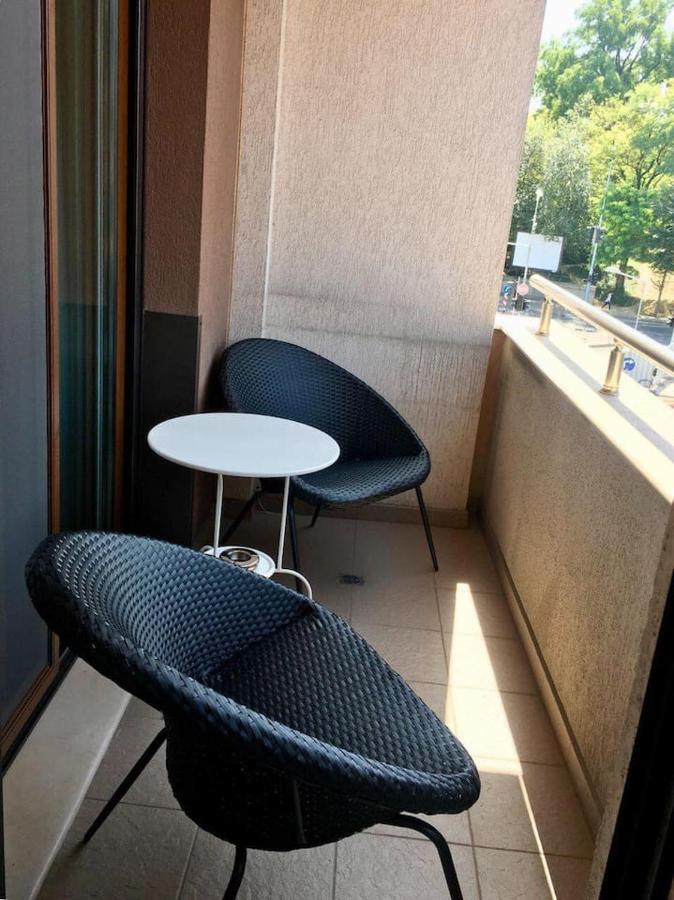 Golden View Of Plovdiv Apartment Екстериор снимка